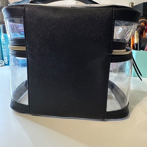 Victoria's Secret Cosmetic bag - Picture 12 of 12